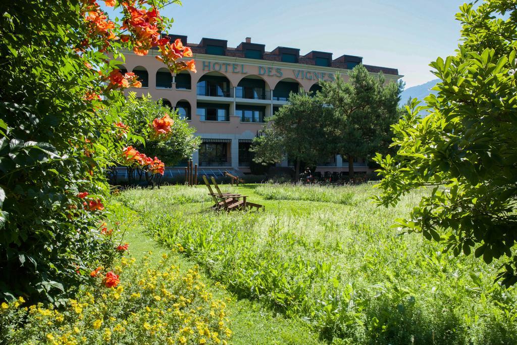 Hotel Des Vignes Saint-Leonard Bagian luar foto